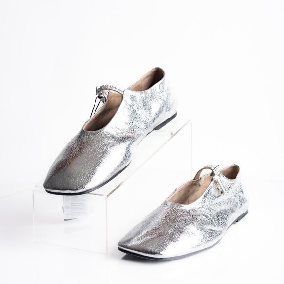 Massimo Dutti Womens Leather Ballet Flats Silver Buckle US 8 EU 39 New 1576/450 - Picture 1 of 9